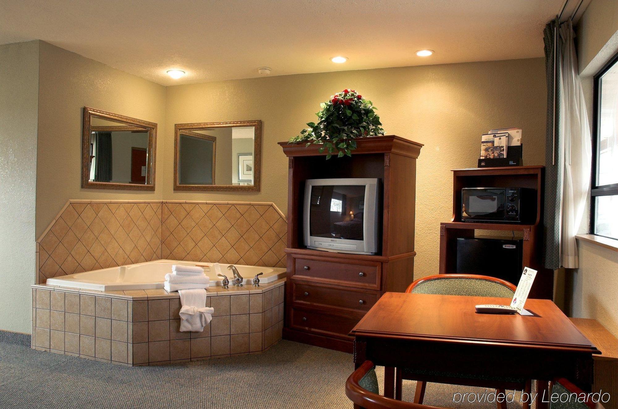 Days Inn By Wyndham Black Bear Salem Pokoj fotografie